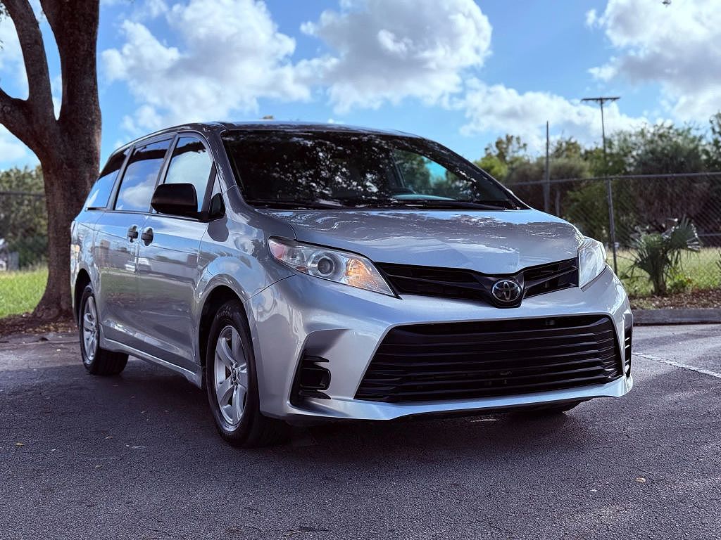 2020 Toyota Sienna L 7-Passenger