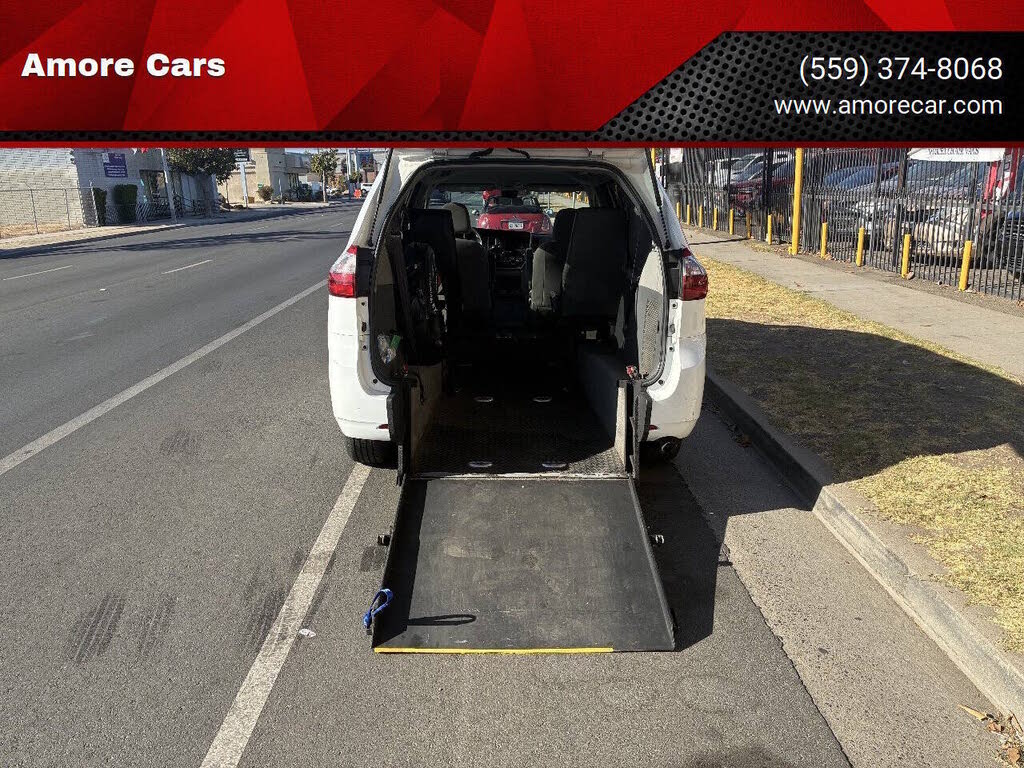 2020 Toyota Sienna L 7-Passenger