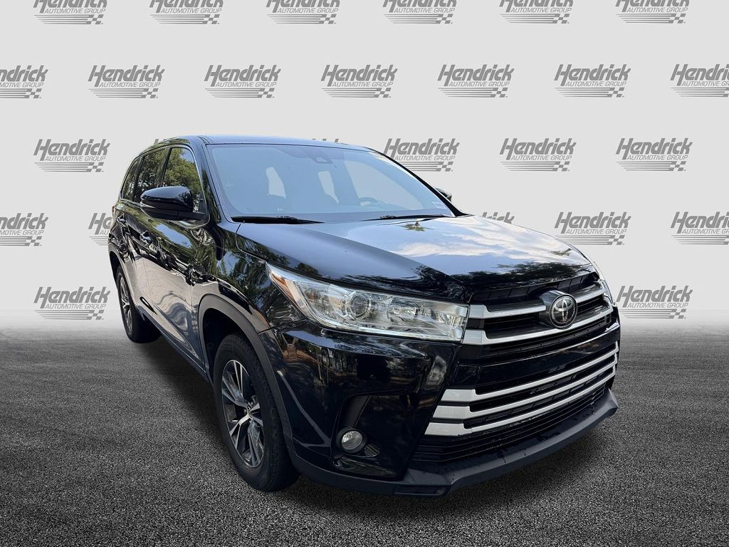 2017 Toyota Highlander LE Plus