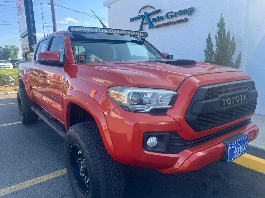 2017 Toyota Tacoma TRD Sport