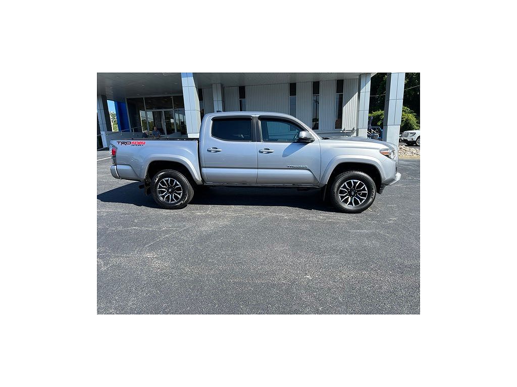2020 Toyota Tacoma TRD Sport