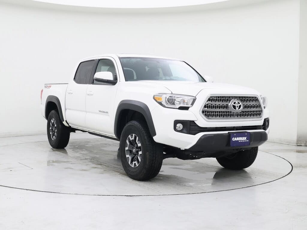 2017 SR5 in White, 12,518 miles for sale in Reno, NV