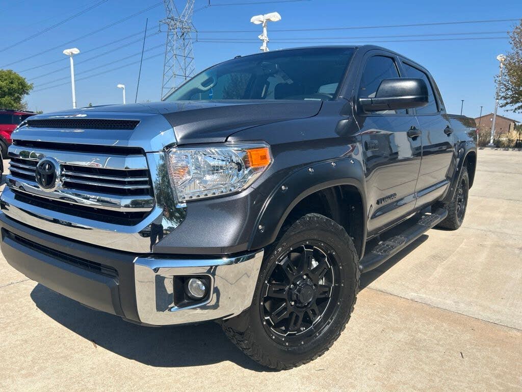 2017 Toyota Tundra SR5 FFV