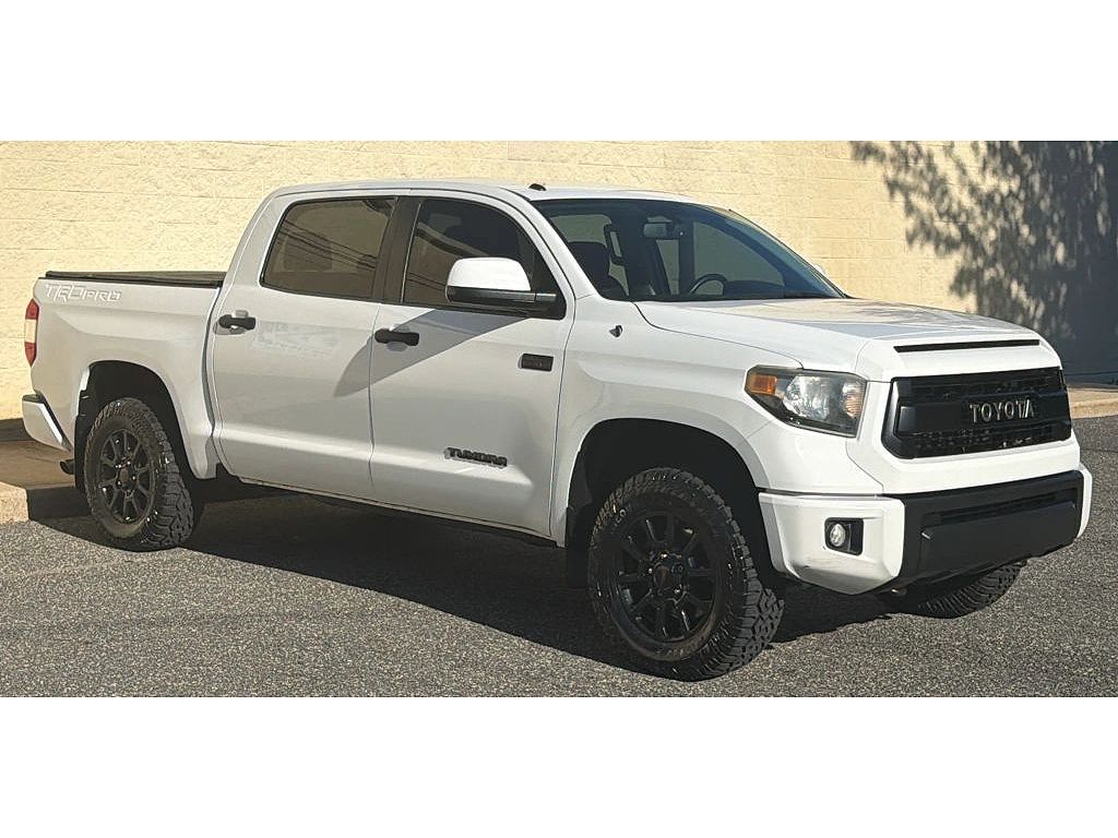 2015 Toyota Tundra SR5