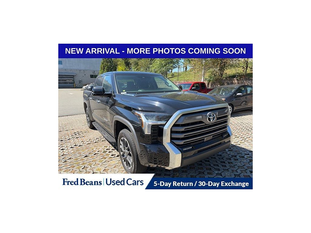 2024 Toyota Tundra i-FORCE MAX Limited