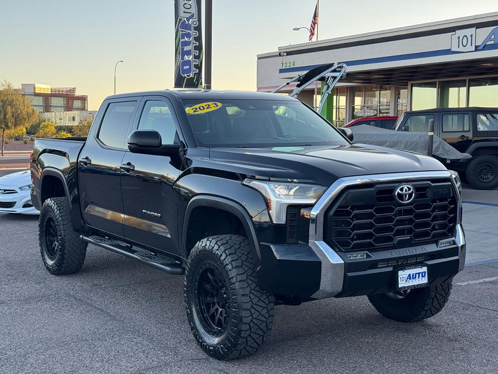 2023 Toyota Tundra 4WD TRD OFF ROAD