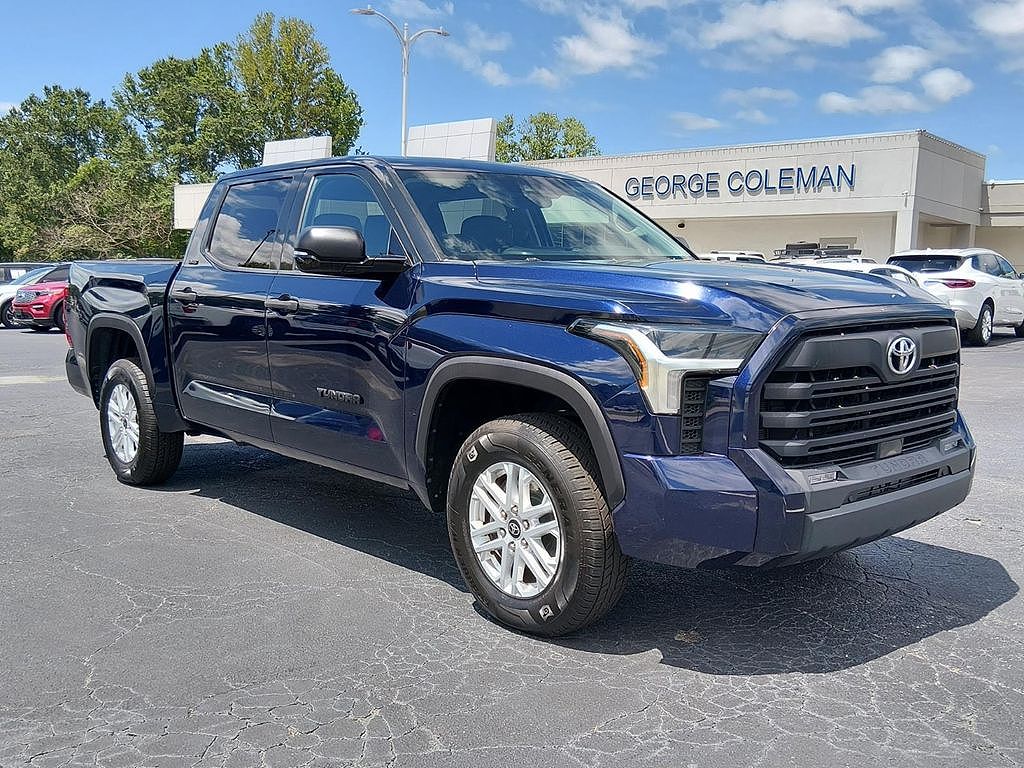 2022 Toyota Tundra SR5