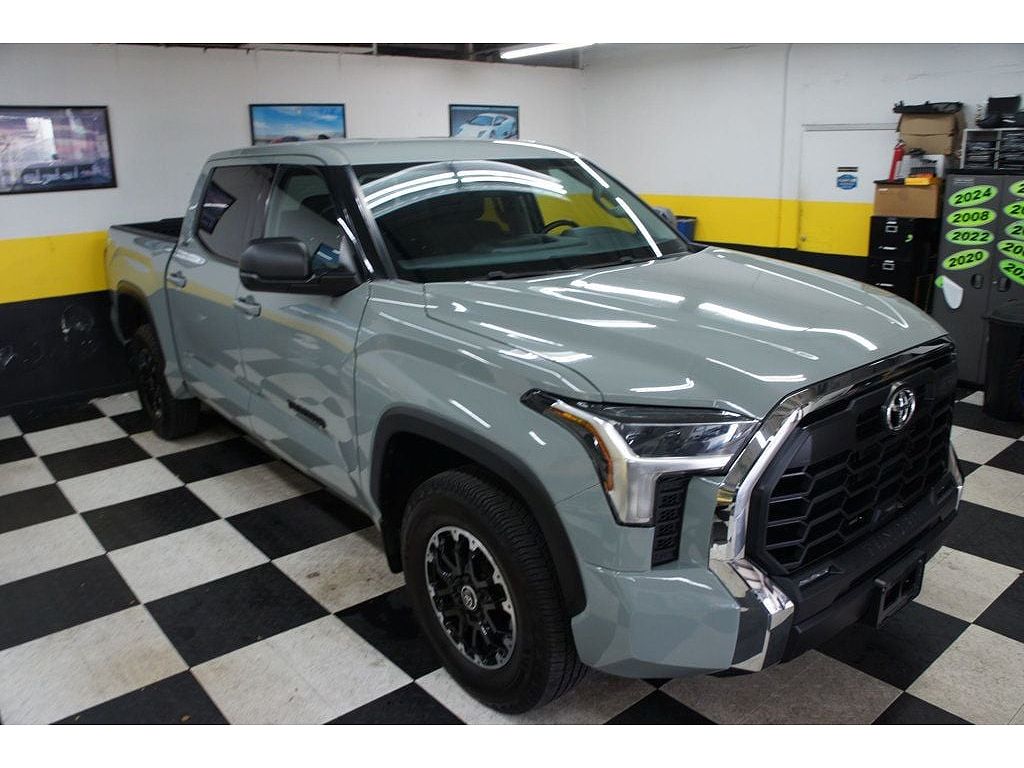 2023 Toyota Tundra SR5