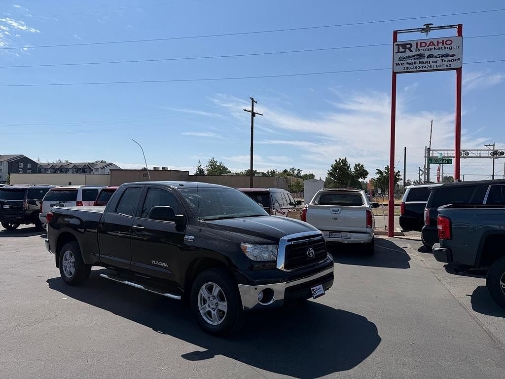 2013 Toyota Tundra Tundra