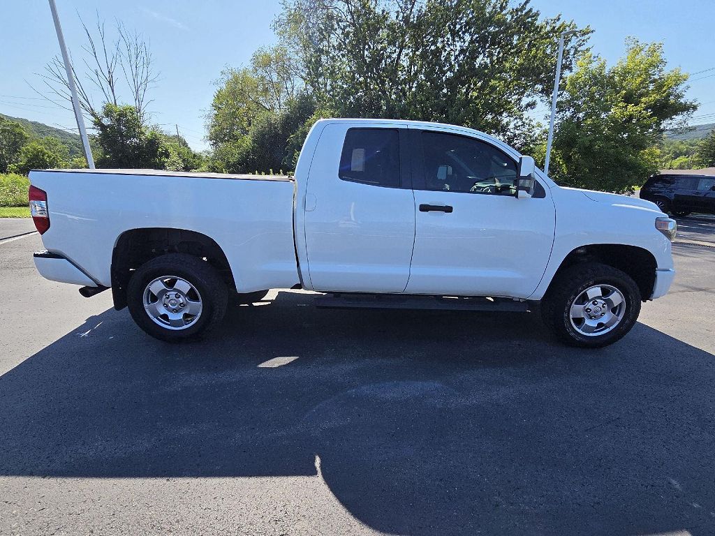 2020 Toyota Tundra SR5