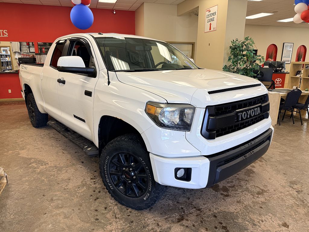 2017 Toyota Tundra SR