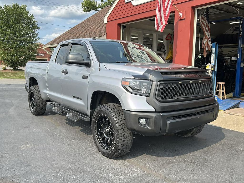 2014 Toyota Tundra SR