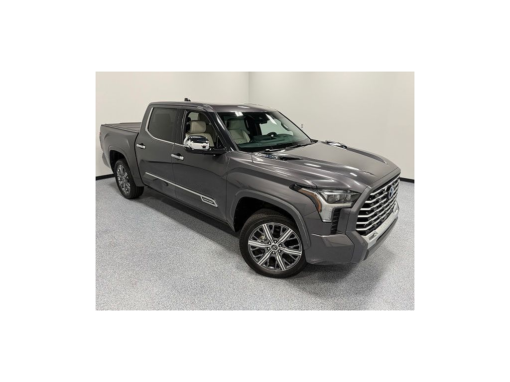 2023 Toyota Tundra Hybrid Capstone