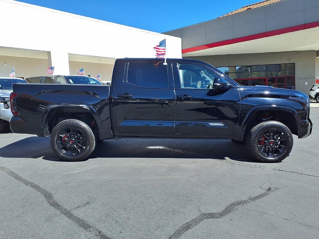 2023 Toyota Tundra Hybrid Capstone