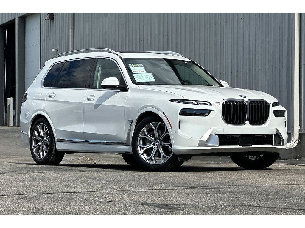 2025 BMW X7 xDrive40i