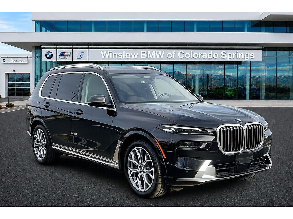 2025 BMW X7 xDrive40i