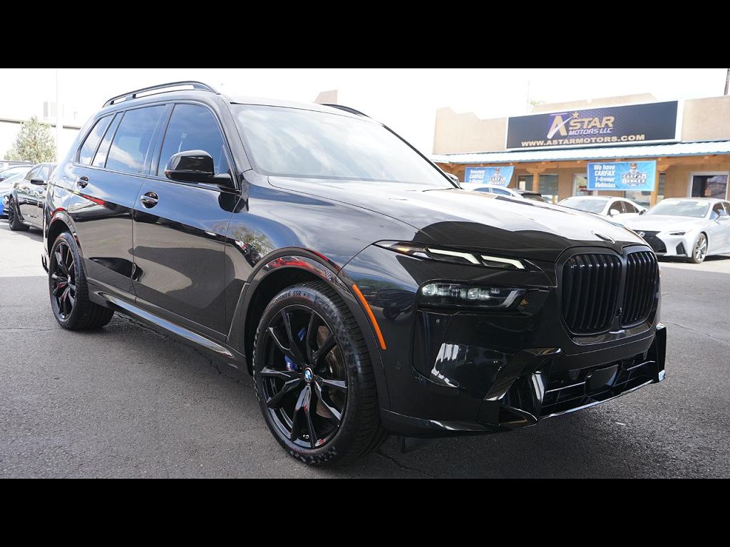 2024 BMW X7 xDrive40i