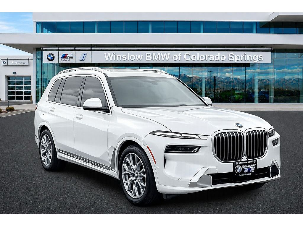 2025 BMW X7 xDrive40i