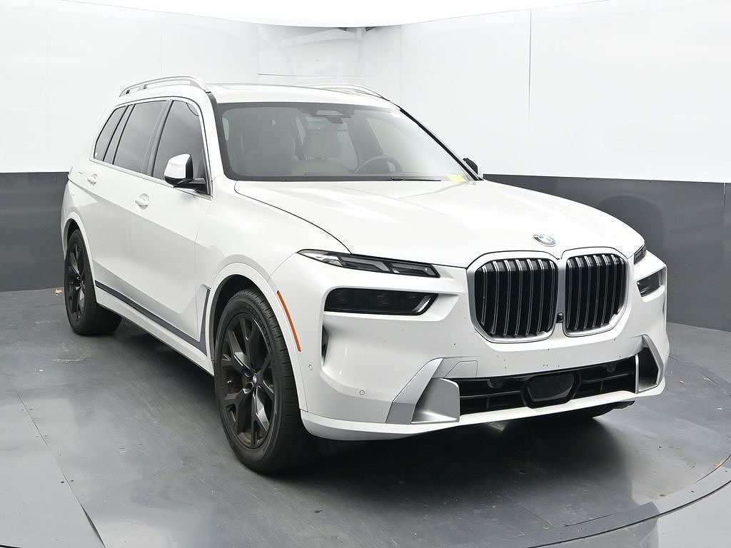 2023 BMW X7 xDrive40i