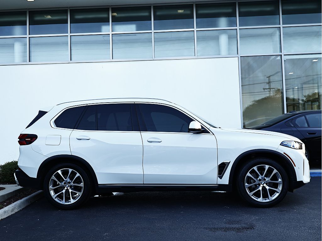 2024 BMW X5 xDrive40i