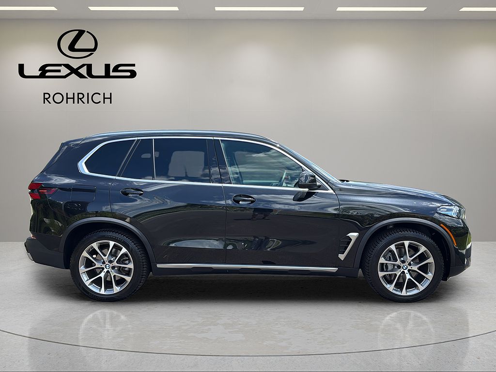 2025 BMW X5 xDrive40i