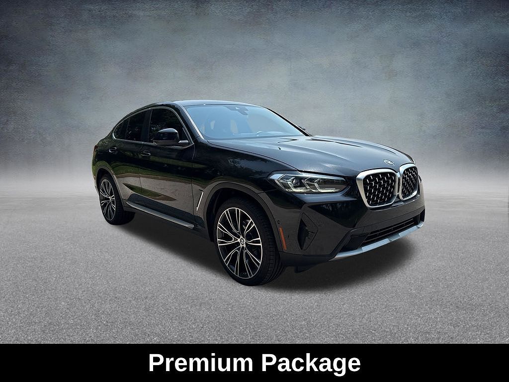 2025 BMW X4 xDrive30i
