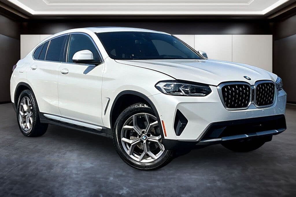 2022 BMW X4 xDrive30i