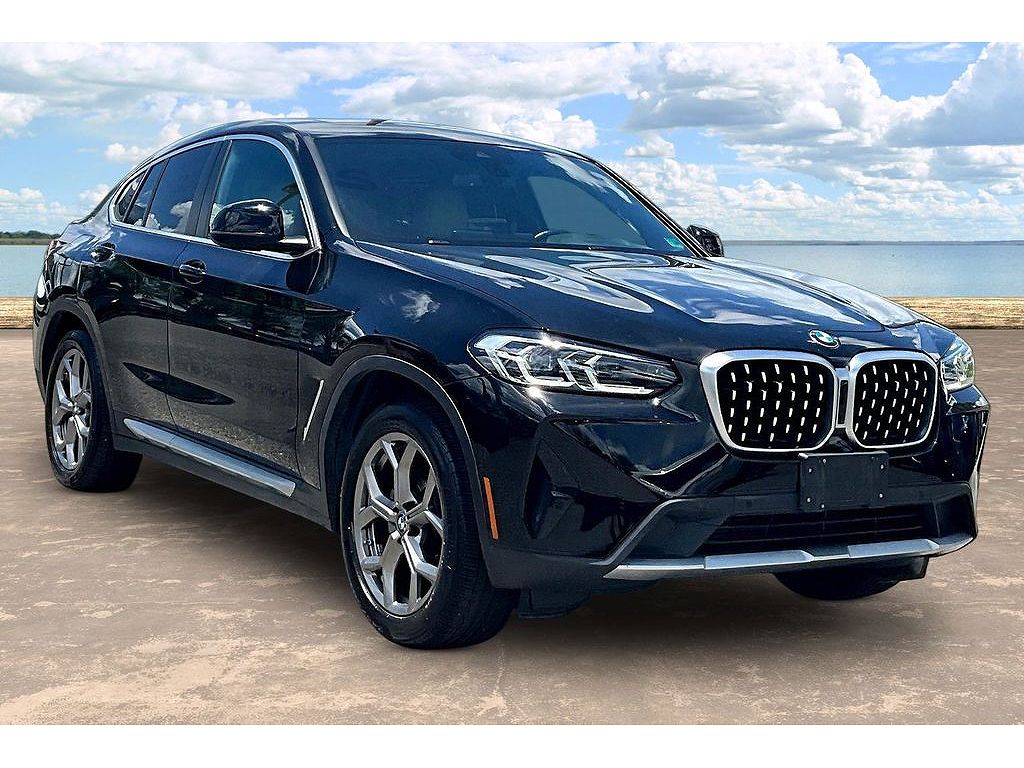 2022 BMW X4 xDrive30i