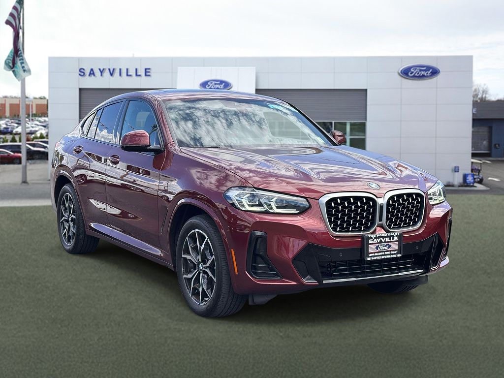 2022 BMW X4 xDrive30i