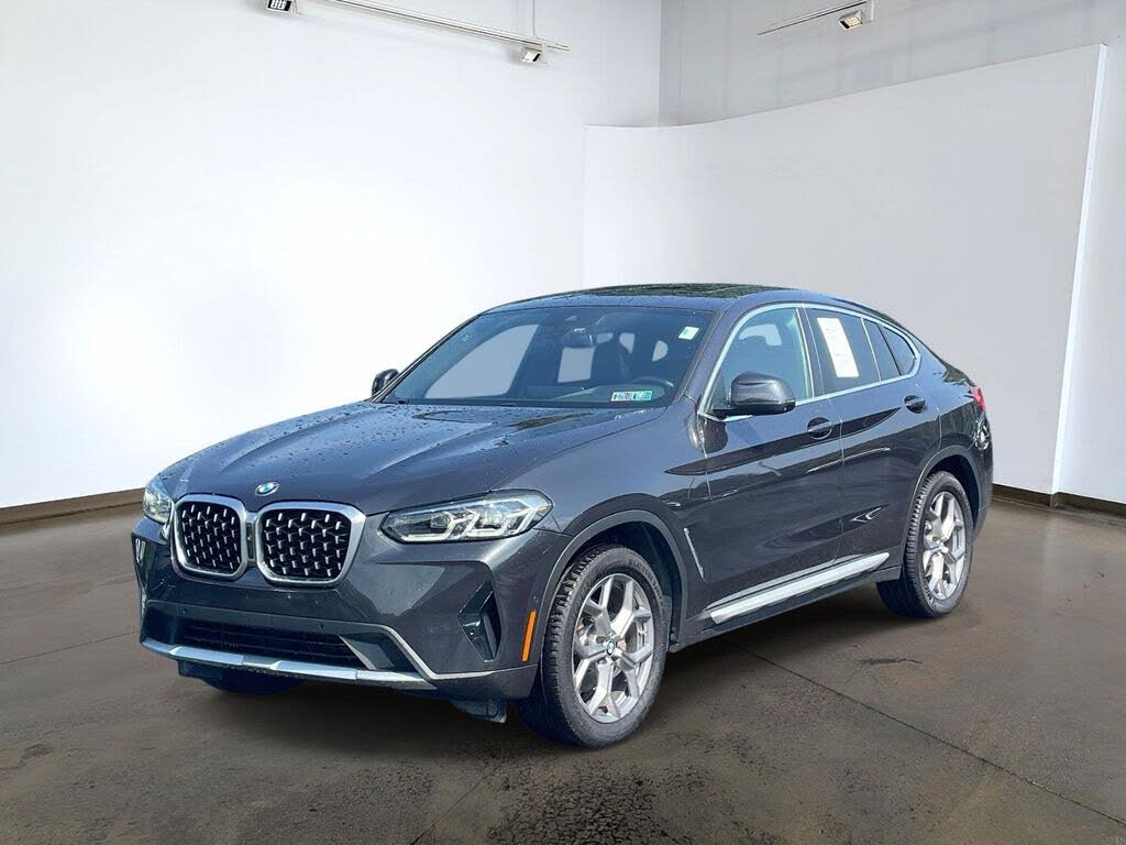2023 BMW X4 xDrive30i