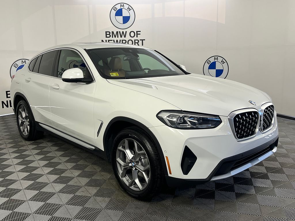 2023 BMW X4 xDrive30i