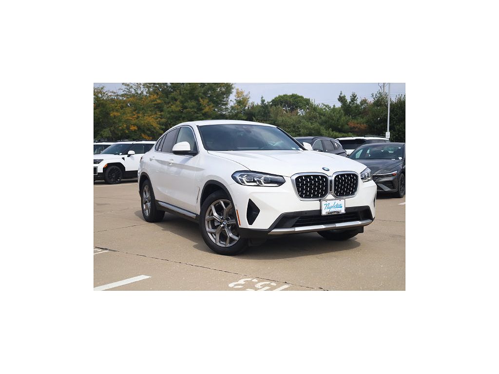 2023 BMW X4 xDrive30i