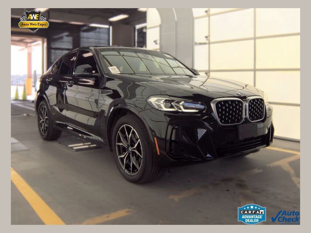 2024 BMW X4 xDrive30i