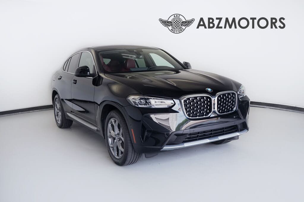 2025 BMW X4 xDrive30i