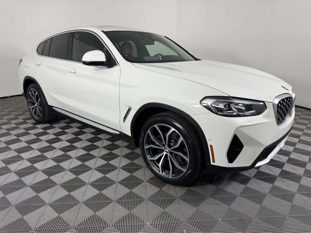 2023 BMW X4 xDrive30i