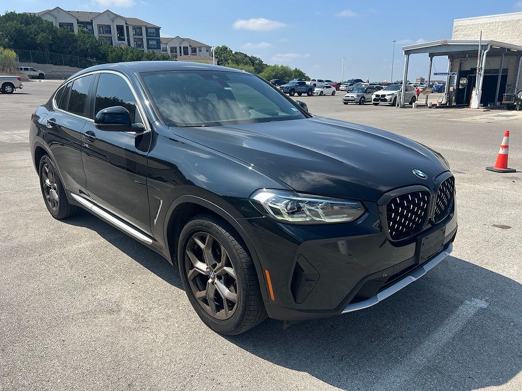 2024 BMW X4 xDrive30i
