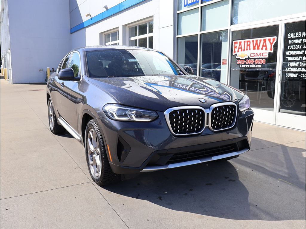 2023 BMW X4 xDrive30i