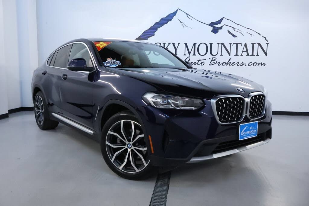 2022 BMW X4 xDrive30i