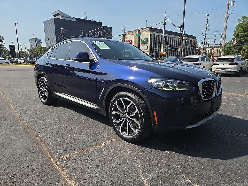 2023 BMW X4 xDrive30i