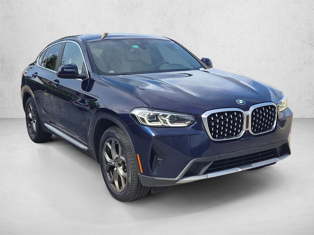 2023 BMW X4 xDrive30i
