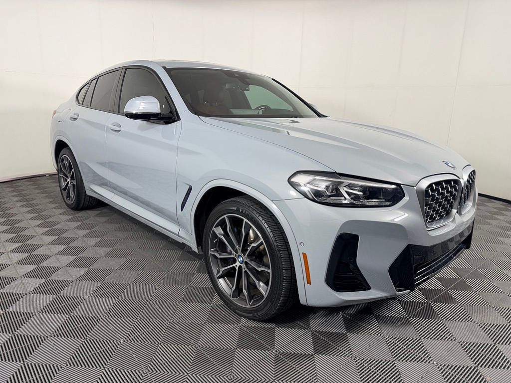 2022 BMW X4 xDrive30i