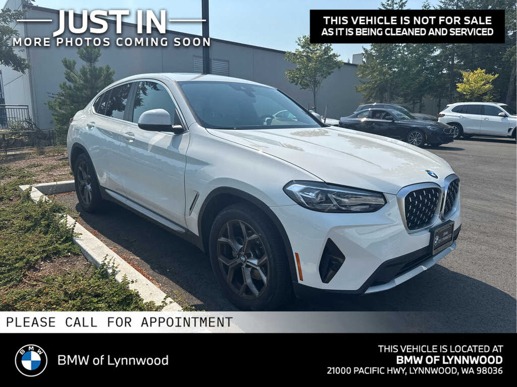 2024 BMW X4 xDrive30i