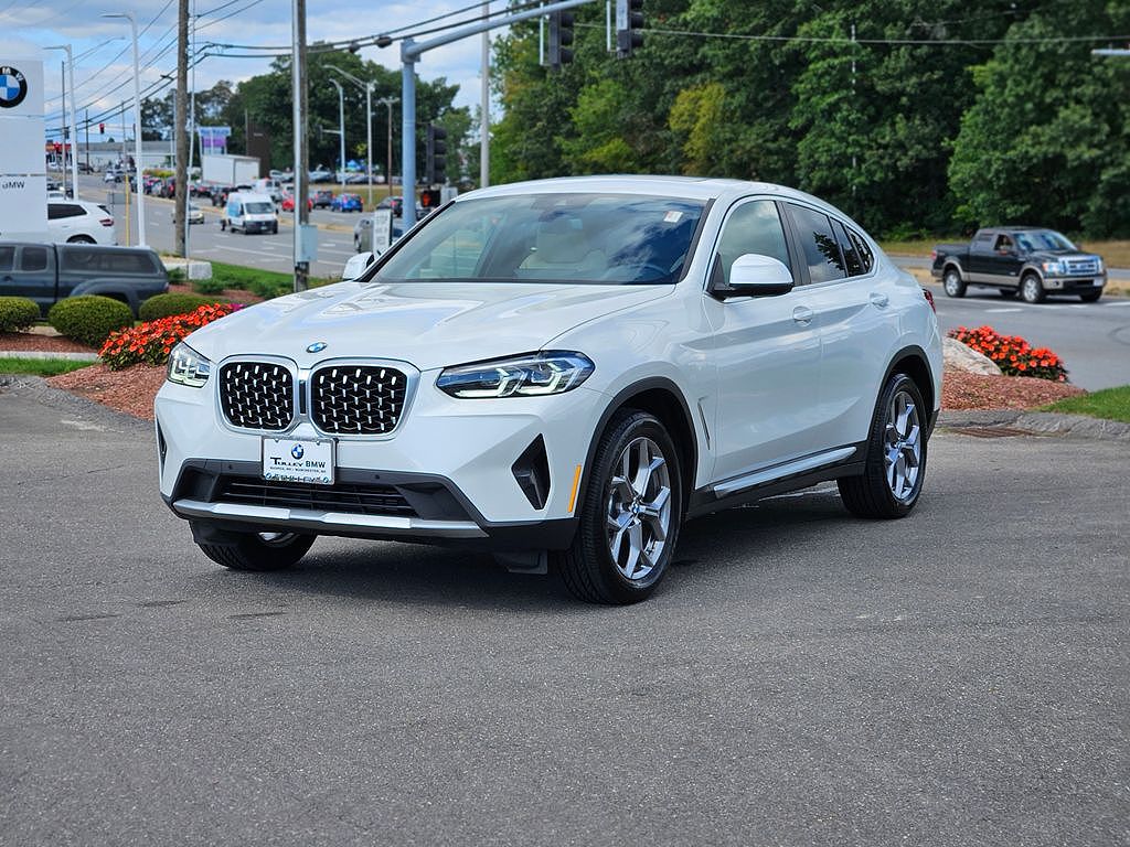 2023 BMW X4 xDrive30i