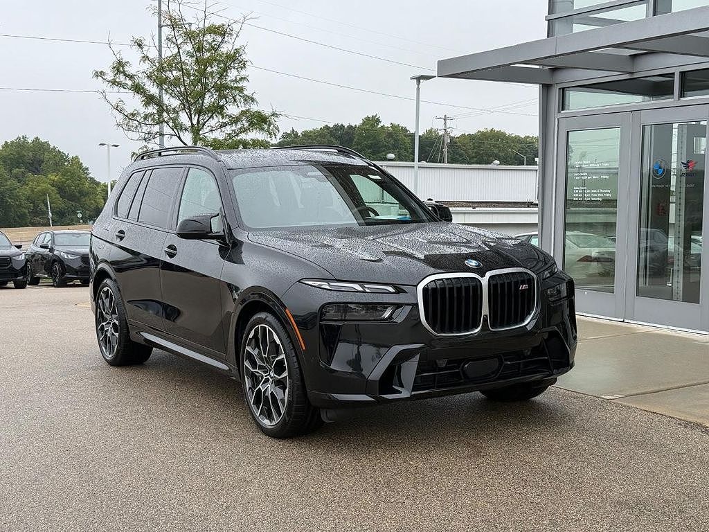 2026 BMW X7 M60i
