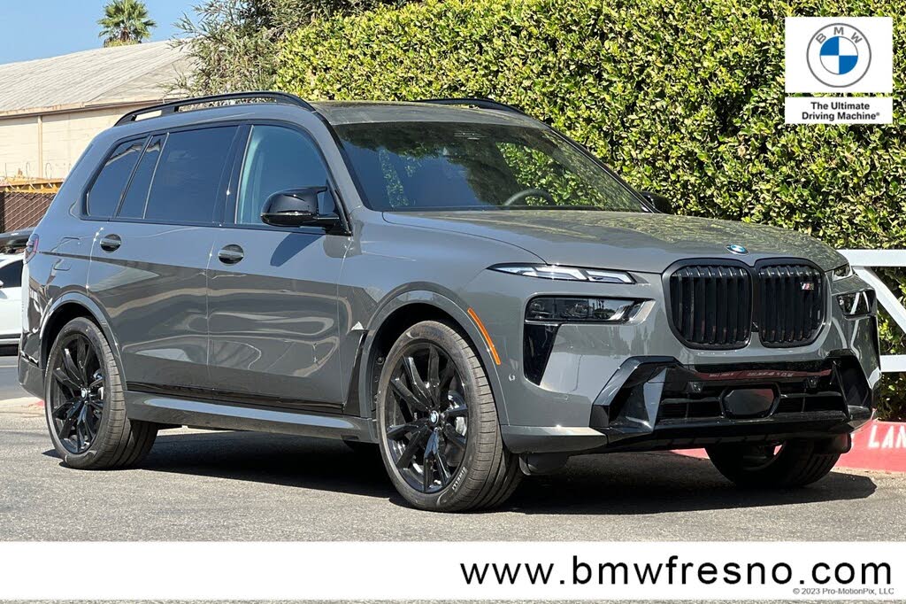 2027 BMW X7 M60i