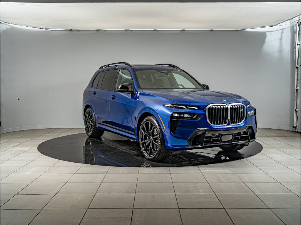 2026 BMW X7 M60i