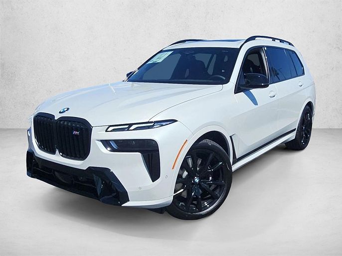 2027 BMW X7 M60i
