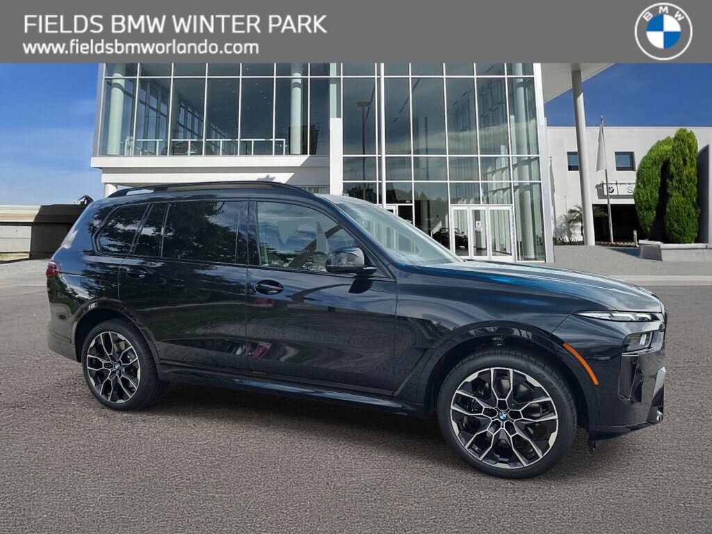 2027 BMW X7 M60i