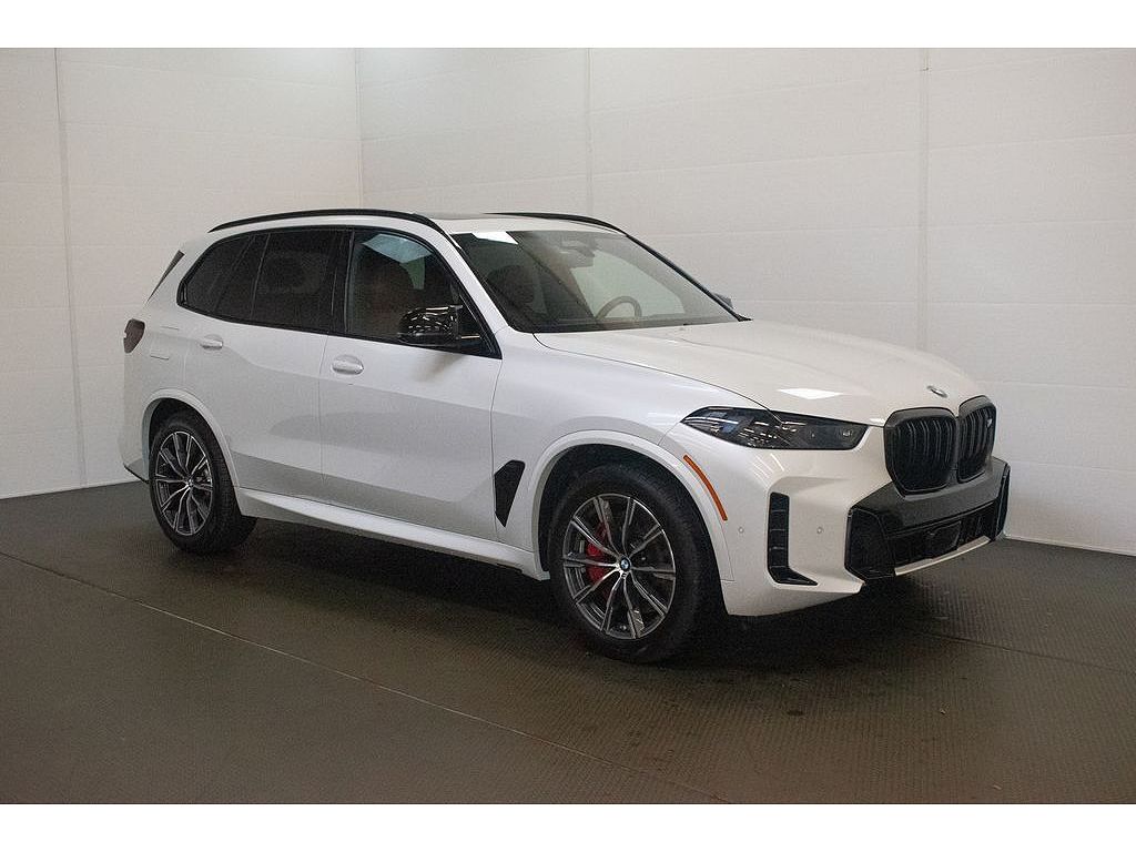 2025 BMW X5 M60i