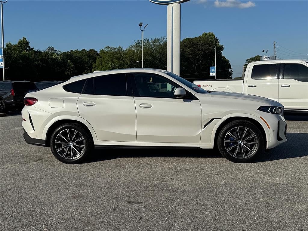 2024 BMW X6 xDrive40i